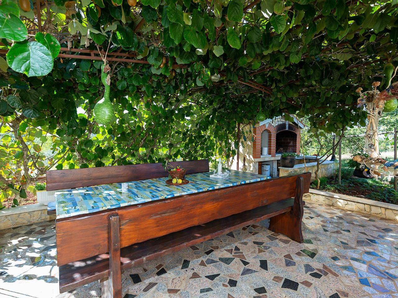 Apartments Alice Green Oasis - بوريتش المظهر الخارجي الصورة