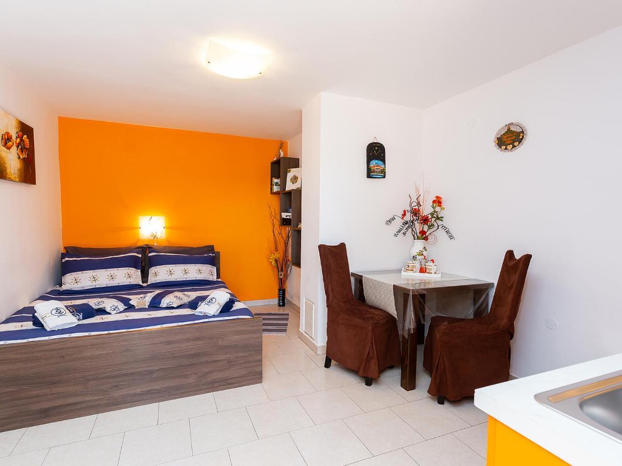 Apartments Alice Green Oasis - بوريتش المظهر الخارجي الصورة