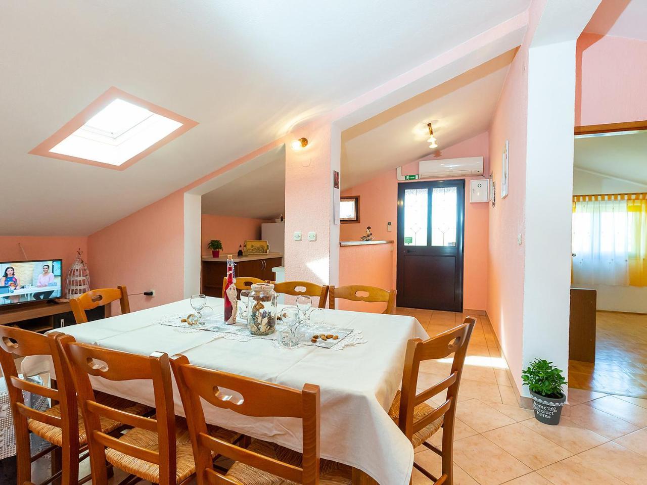Apartments Alice Green Oasis - بوريتش المظهر الخارجي الصورة